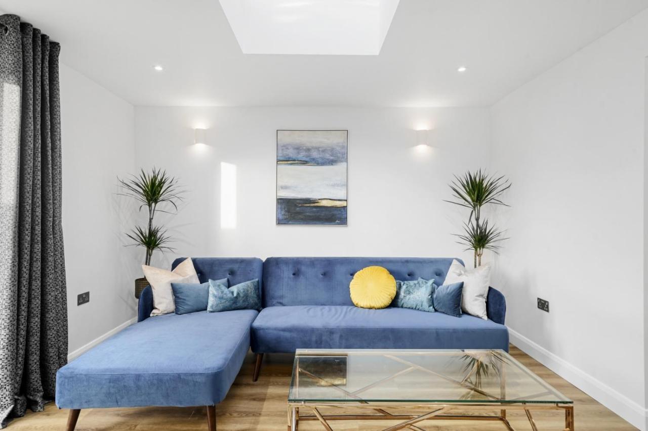 Modern Bungalow In Maidstone Sleeps 5 With Free Parking Esterno foto