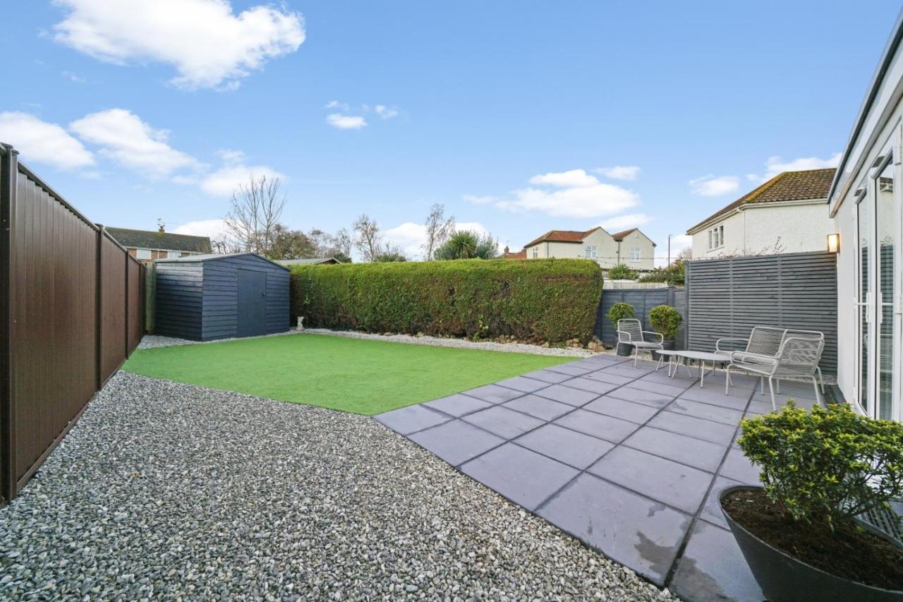 Modern Bungalow In Maidstone Sleeps 5 With Free Parking Esterno foto
