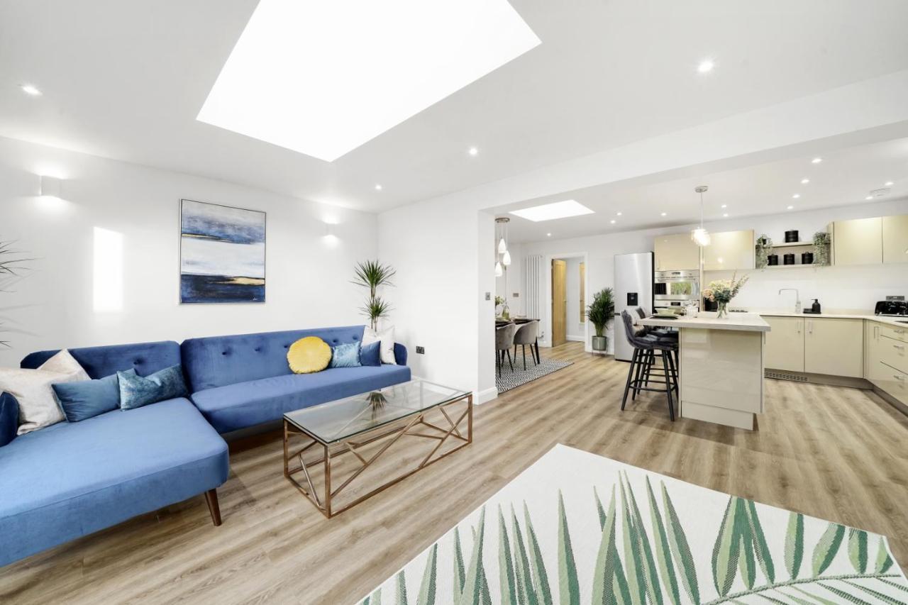 Modern Bungalow In Maidstone Sleeps 5 With Free Parking Esterno foto